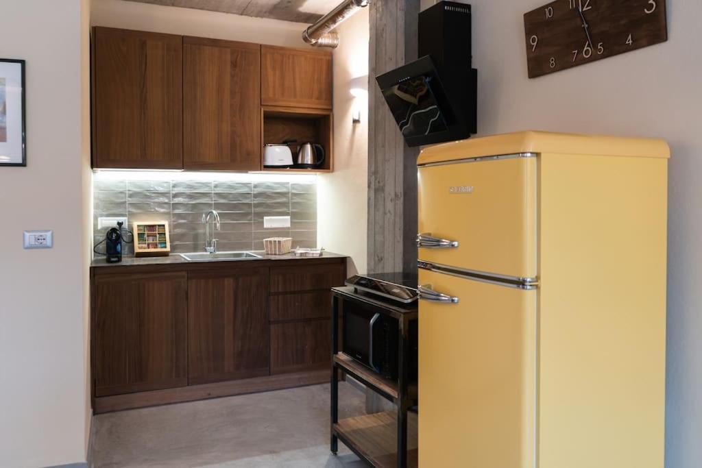 Apartamento Centro Storico Recinto Dei Nobili 4-Private Parking Asti Exterior foto